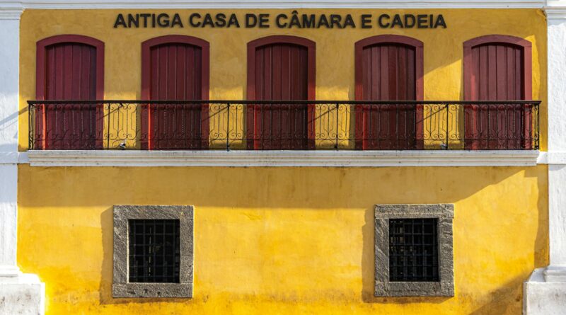 Reforma de Casa Antiga: O Guia Definitivo para Preservar Elementos Originais e Modernizar com Estilo — como reformar uma casa