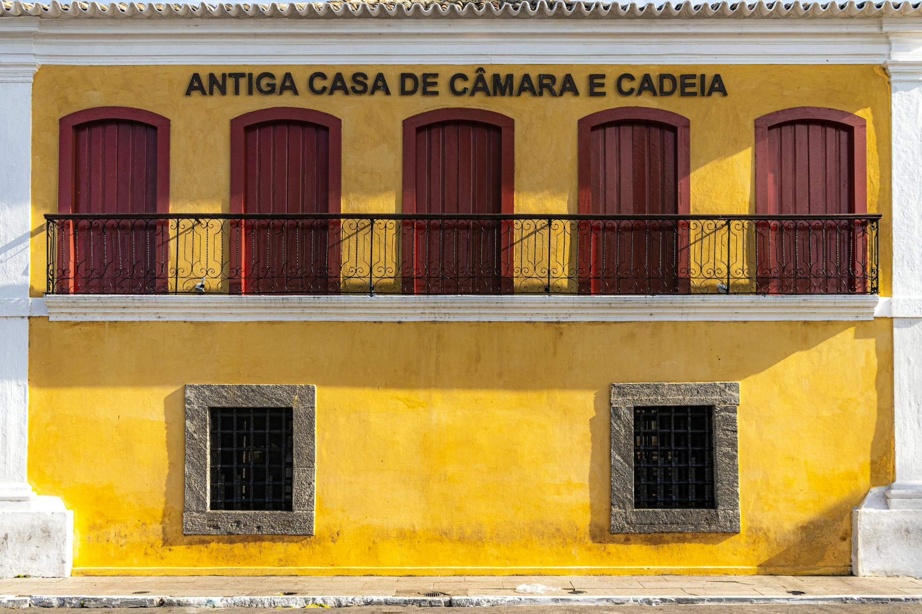 Reforma de Casa Antiga: O Guia Definitivo para Preservar Elementos Originais e Modernizar com Estilo